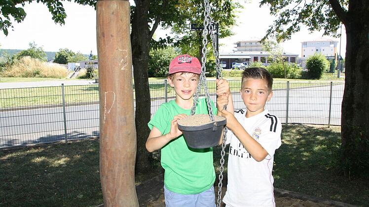 Eindrücke vom Spielplatz Henneberg-Siedlung. Foto: Ralf Ruppert