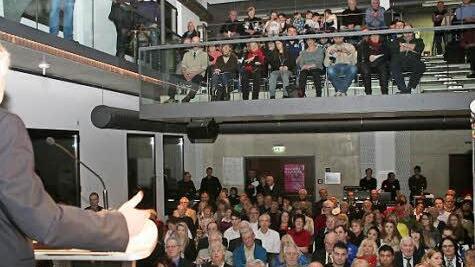 Vollbesetzt war die Kulturfabrik beim Neujahrsempfang der Stadt.