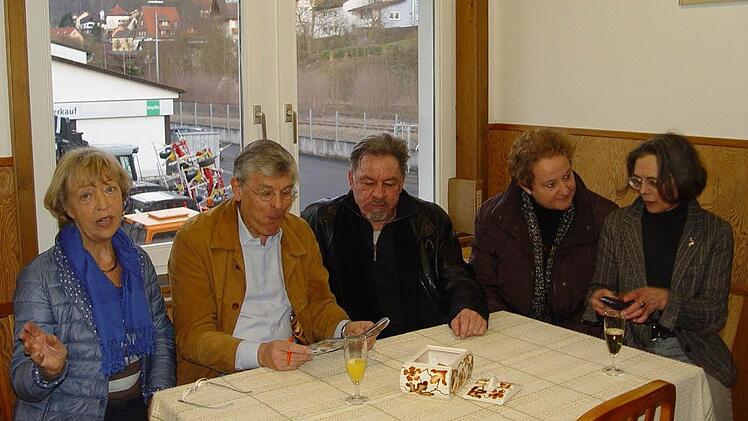 Vernissage von Mia Hochrein in Bad Brückenau. Foto: Brigitta Kempe-Wolf