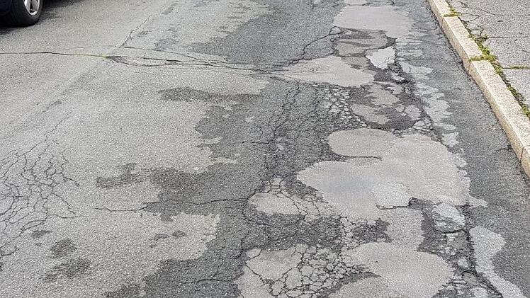 Mit dem Flickwerk in der Melanchthonstraße soll Schluss sein.