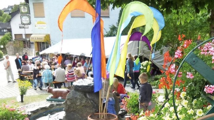 Die Nurner SV-Gymnastikdamen werden den Erlös des am Sonntag stattfindenden Festes erneut zur Erhaltung und Pflege des Brunnens sowie zur Ortsverschönerung verwenden.  Foto: Hans Franz