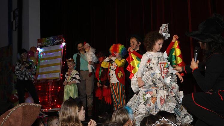 Impressionen vom Kinderfasching in der Kulmbacher StadthalleFoto: Barbara Herbst