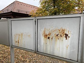 Rostige Ansichten: Die Vereinskästen am Seeplatz in Garitz sind in keinem guten Zustand, hieß es bei der Herbstversammlung der Vereine.