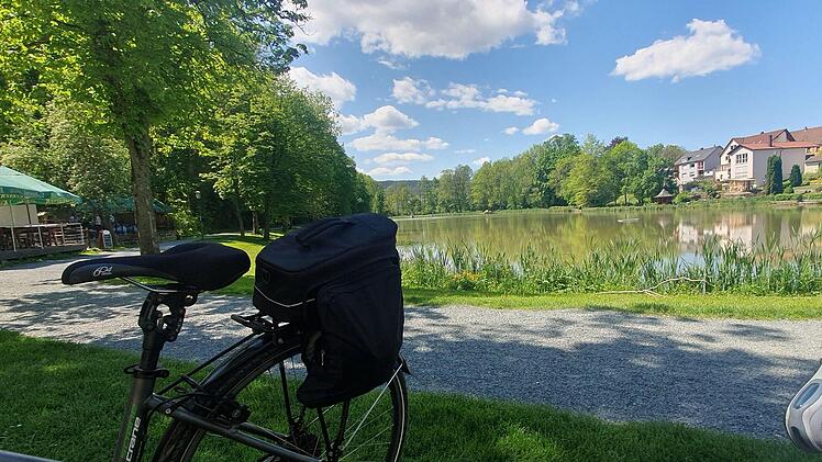 Radl-Pause am Thurnauer Schlossweiher