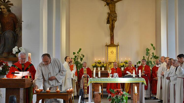 Ein Gedenkgottesdienst wurde in der Kirche St. Joseph in Maria Bildhausen gefeiert. Foto: Hanns Friedrich