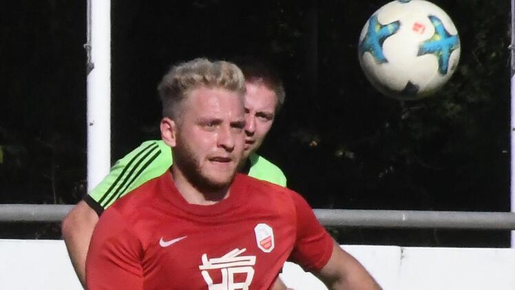 Verletzungs-, dann Corona-Pause: Wenn der Ball wieder rollt, will Timo Schmitt wieder angreifen. Foto: Hopf