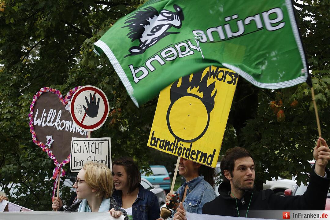 Orban besucht CSU in Kloster Banz: Opposition demonstriert