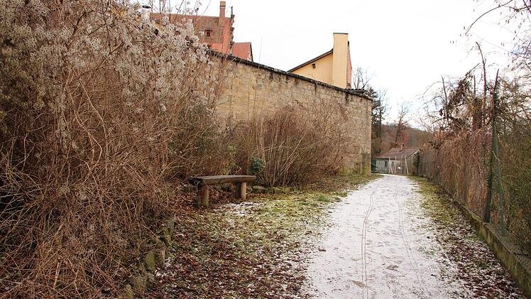 Beim Jubiläums-Stadtfest 2020 soll sich Münnerstadt von seiner besten Seite zeigen, das gilt auch für die Spazierwege rund um die Stadtmauer, die Teil eines Investitionspaketes sind. Foto: Heike Beudert