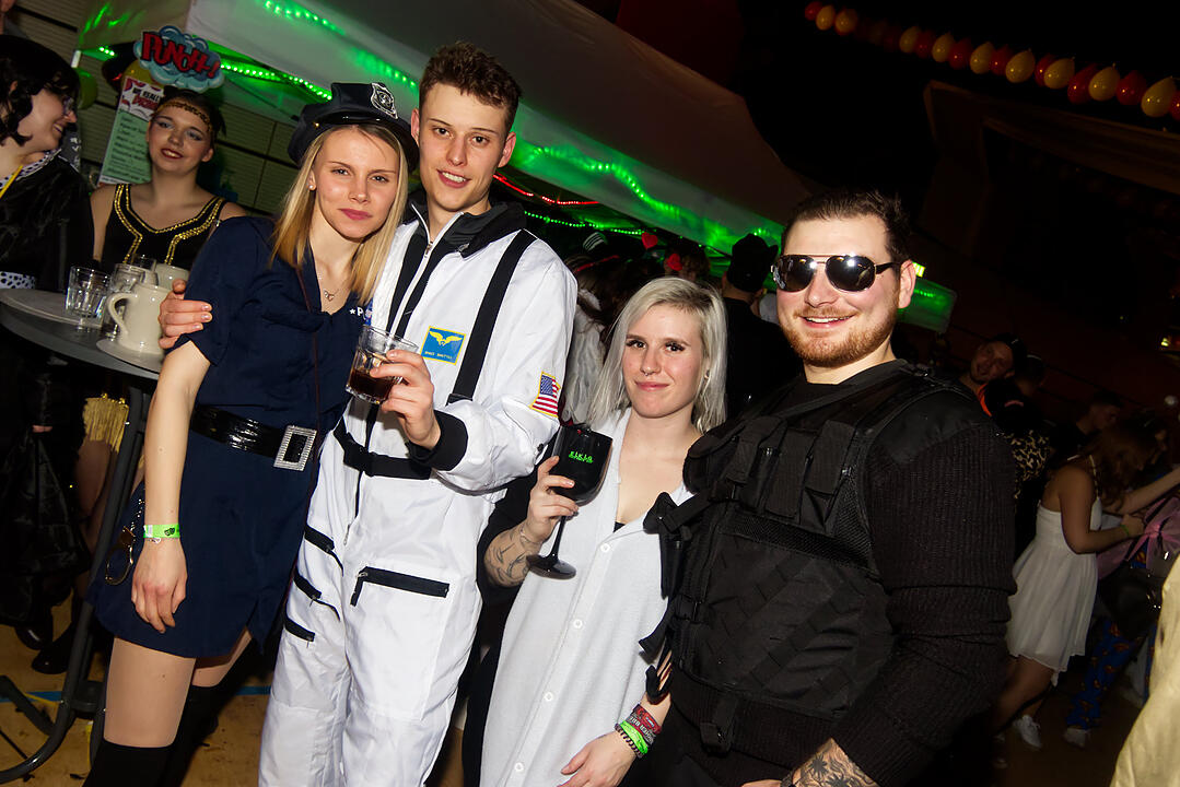 Beste Stimmung und viele Showeinlagen!
