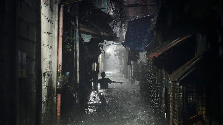 Taifun Whipa auf den Philippinen