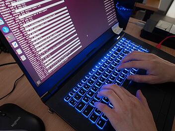 Wohl Millionen Nutzer betroffen: Kritische Sicherheitslücke bei Check24 und Verivox