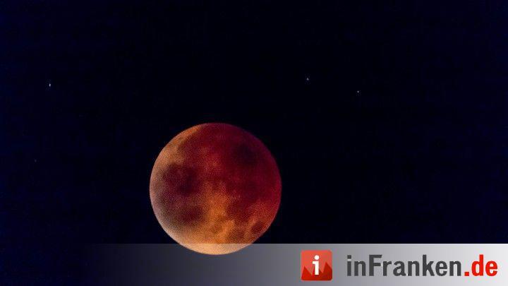 Leserfotos: Blutmond über Franken