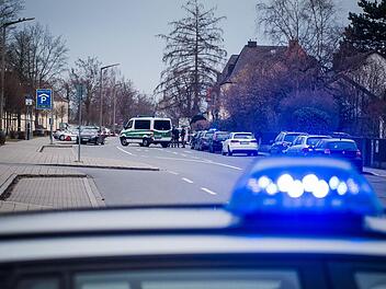 Polizeieinsatz in Fürth: Im Parkhaus am Klinikum wurde ein verdächtiger Gegenstand gefunden. Möglicherweise handelt es sich um Sprengstoff. Symbolfoto: Matthias Hoch