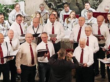 Mit einem gemeinsamen Konzert schlossen Musikverein und Männergesangverein Wartenfels die Festtage in St. Batholomäus ab.