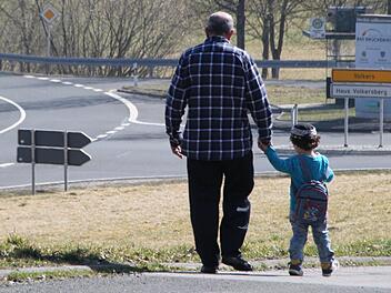 Nach der langen Wanderung finden Asylbewerberfamilien im Altlandkreis Bad Brückenau eine Bleibe. Das Foto entstand in Volkers.Symbolfoto: Ulrike Müller