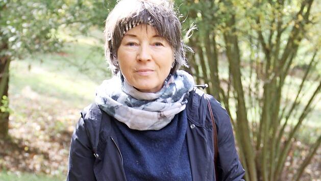 Silvia St&uuml;rmer aus Altenbanz war von der enormen Sortenvielfalt begeistert. Foto: Gerda V&ouml;lk