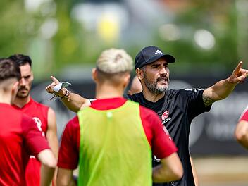 Er soll es richten: Christian Fi&eacute;l (re.) hat das Kommando beim Club