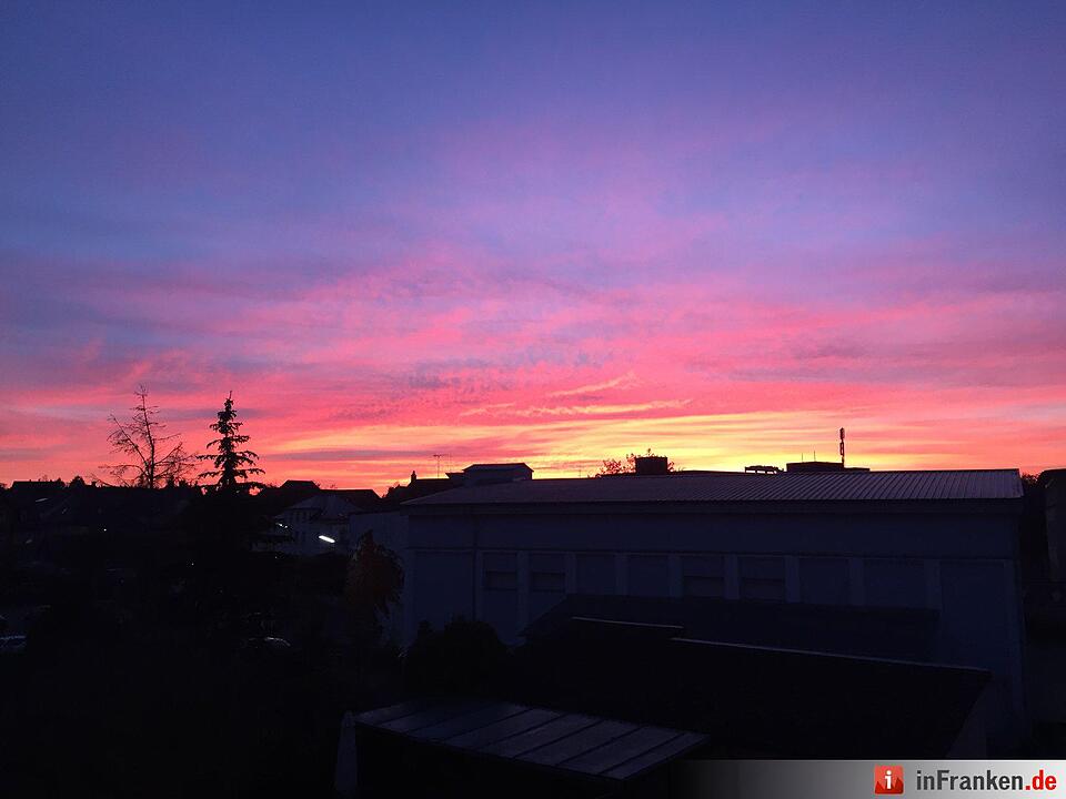 Abendrot vom 8.11.2015 - Die Bilder unserer Leser