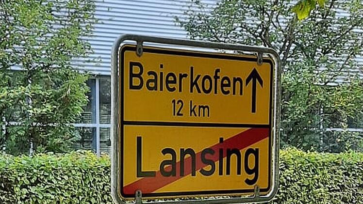 Ortsschild aus der Serie