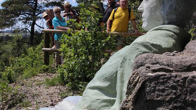 Geheimnisvolle Figur