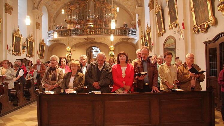 Gut gefüllt war die Basilika Marienweiher zum zweiten Hochfest der Wallfahrt. Foto: Sonja Adam