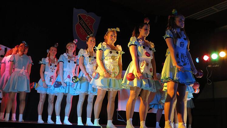 Eine Menge geboten war beim Showtanz-Festival in Ebenhausen. Foto: Doris Bauer