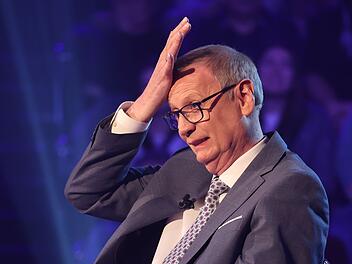 G&uuml;nther Jauch stellte seit langer Zeit wieder einmal die Eine-Million-Euro-Frage. H&auml;tten Sie die Antwort gewusst?
