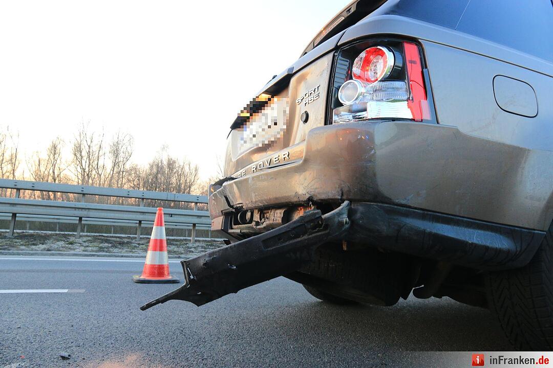 Autos kollidieren auf A73 bei Breitengüßbach