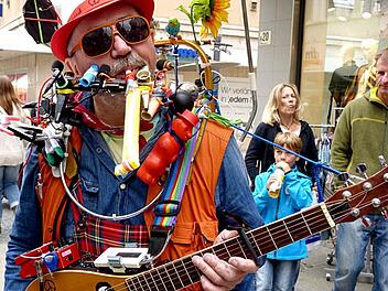 De Fux Deiwels Wilde ist einer von 40 Akteuren beim Schweinfurter "Pflasterklang". Foto: privat