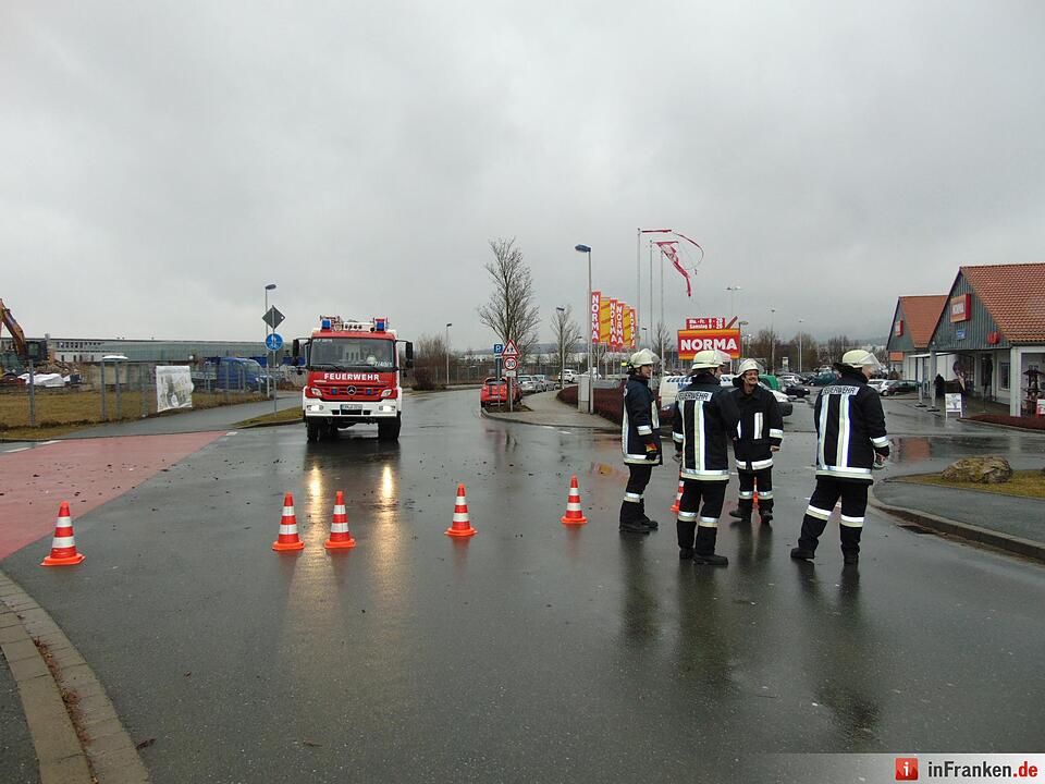 Zug streift Frau in Eschenau