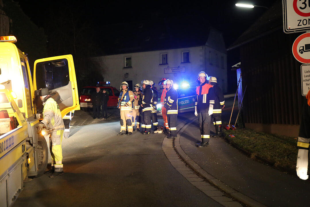 Verfolgungsjagd auf A9 endet in Vorgarten