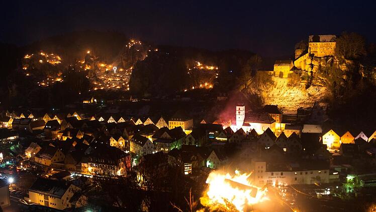 Lichterfest in Pottenstein  Foto: TZ Fränkische Schweiz/Trykowski