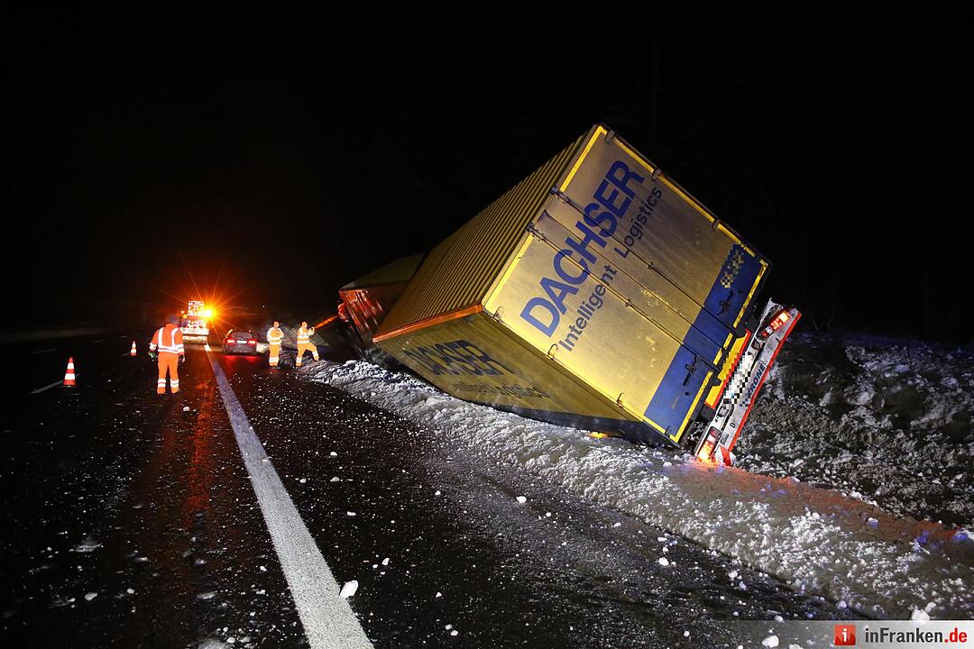 Lkw-Unfall auf A9 bei Gefrees