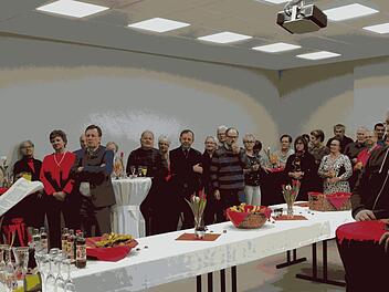 Gut besucht war der Neujahrempfang der Pfarrgemeinde Hl. Kreuz/Hausen und St. Joachim und St. Anna/Kleinbrach. Foto: Christine Leirich
