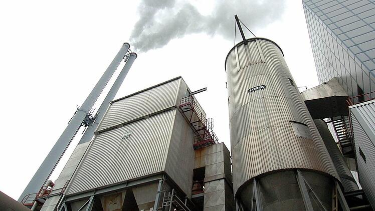 Liefert Energie aus Abfall: das Müllheizkraftwerk in Coburg. Die Kosten für die Verbrennung sind aber gestiegen. Archivbild: CT