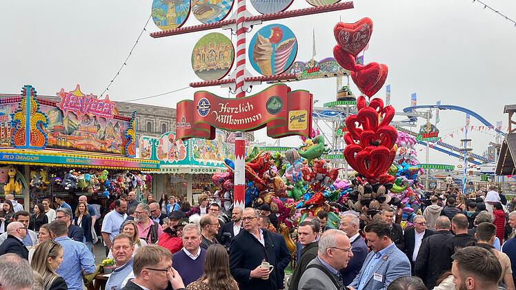 Nürnberger Frühlingsfest 2024 ist eröffnet