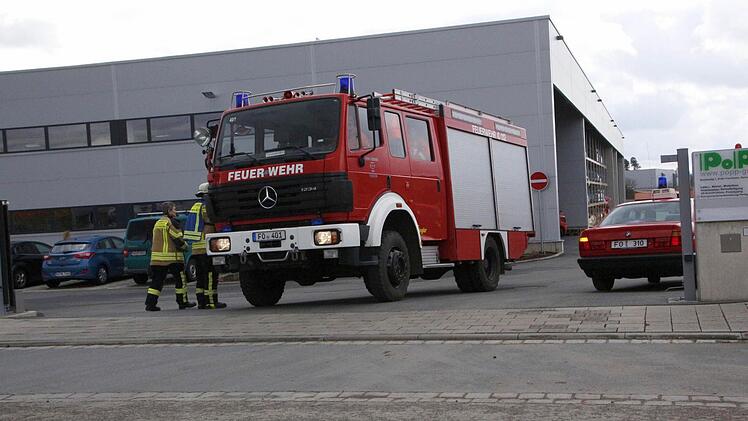 Die Feuerwehr konnte gleich wieder abrücken. Es war keine Gefahr im Verzug. Foto: Josef Hofbauer