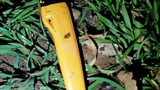 Nach Angaben des Opfers das Tatmesser