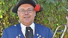 Herbert Schönmann, Vorsitzender der Blasmusik Kraisdorf und selbst Posaunist, verspricht ein abwechslungsreiches Programm am 12. November.