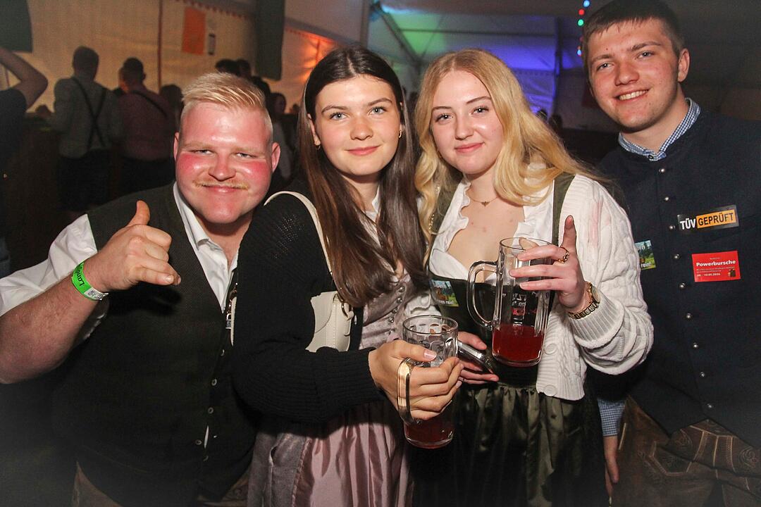 Party mit den DORFROCKERN Party mit den DORFROCKERN
