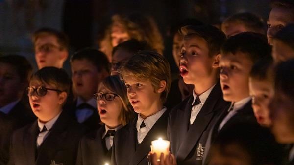 Die Regensburger Domspatzen  sind im  Max-Littmann-Saal  am Freitag, 23. Dezember,  beim großen Weihnachtskonzert  dabei. Foto: Michael Vogl
