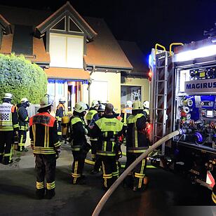 Brand in Roßdorf am Forst