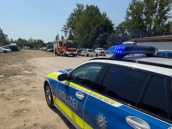 Passanten retten untergegangene Schwestern aus Badesee im Kreis Bamberg