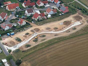 Bauen liegt im Trend. Doch Fachleute finden: Die Kommunen sollten mehr Bauland ausweisen, um es noch mehr jungen Familien zu ermöglichen, in der Region zu bleiben. Archivfoto: Matthias Einwag