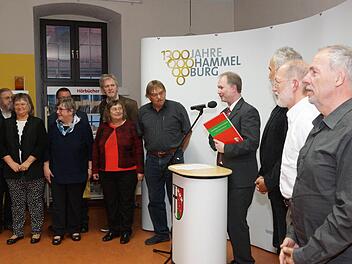 Das Autorenteam stellt das Buch vor. Foto: Arkadius Guzy