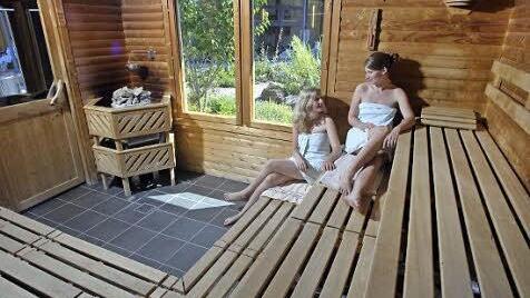 Wohltuend: Aufwärmen in der Sauna nach einem langen Winterspaziergang.