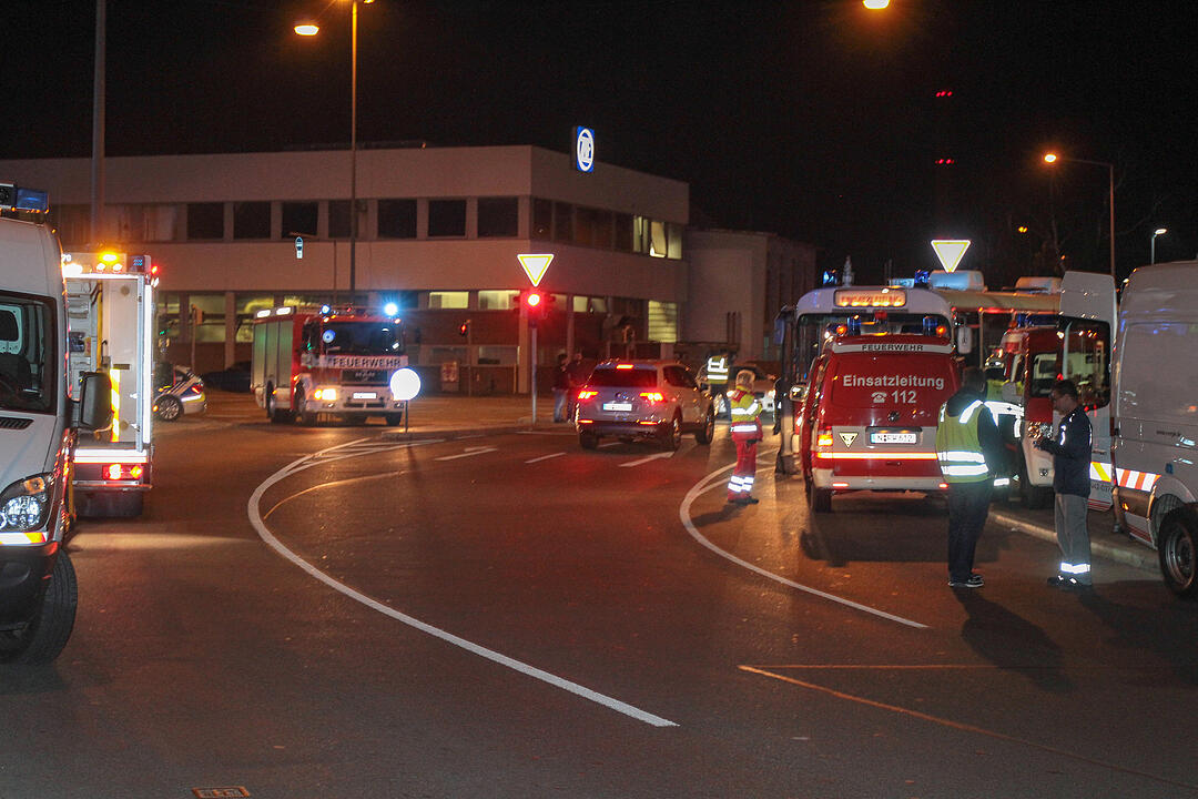 Werkstatt in Nürnberger Autohaus brannte