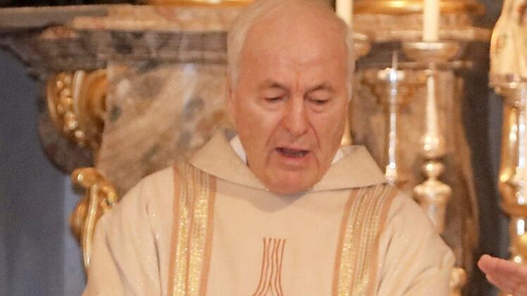 Salesianerpater Hermann Schulz wird am 29. Oktober 80 Jahre alt.