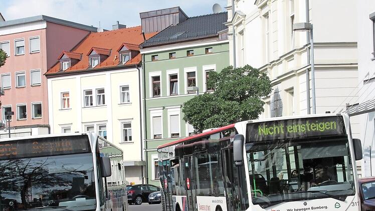 Die Stadtwerke wollen ihre Dieselbusflotte sukzessive auf Elektroantrieb umstellen - was den Gefallen der CSU-Fraktion findet. Foto: p