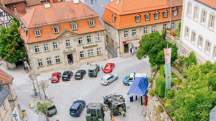 Die Freiwillige Feuerwehr war unter anderem mit einem Leiterwagen vertreten - von dem aus sich völlig neue Perspektiven eröffneten.